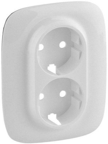 Лицевая панель Legrand Valena Allure для 1-м. 2-мод. розетки 220В белый картинка